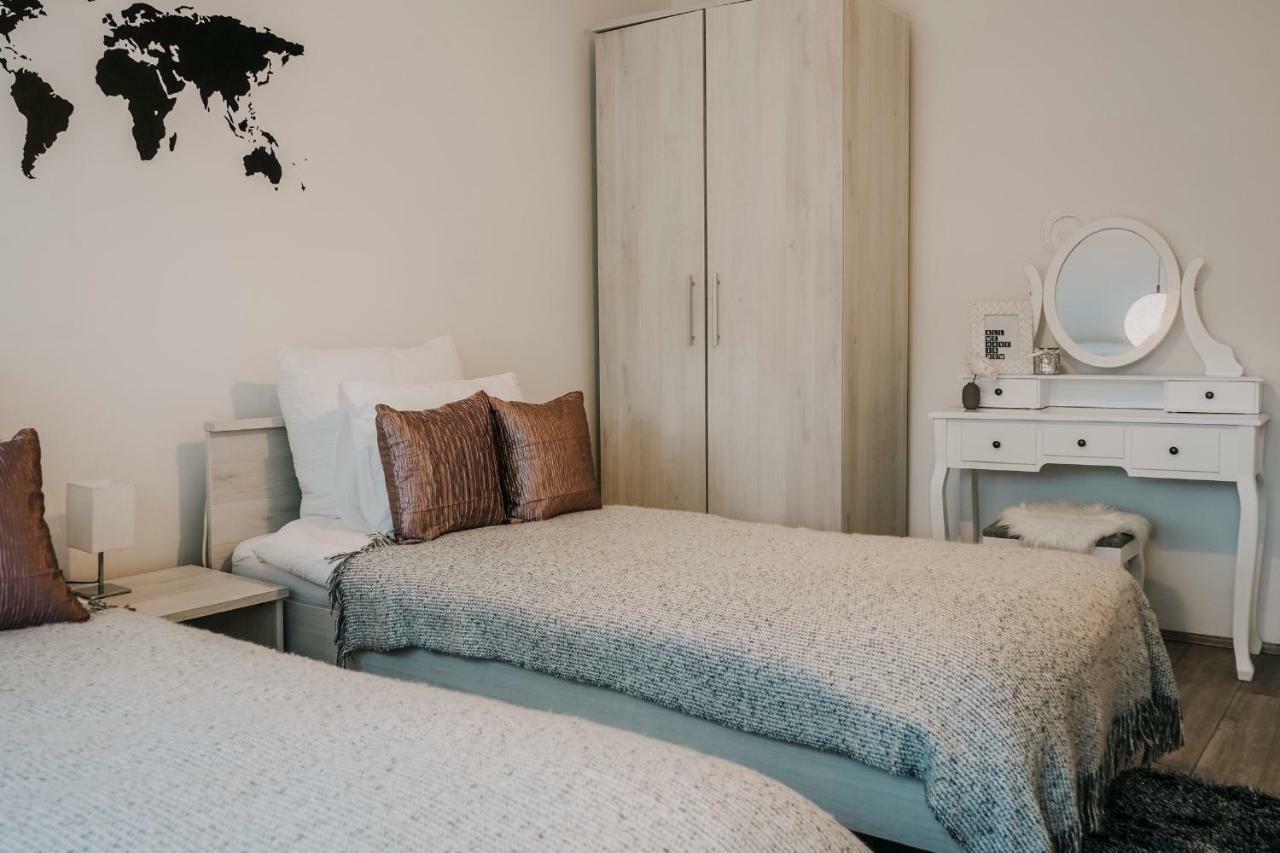 Apartman Bacchus Pola Esterno foto