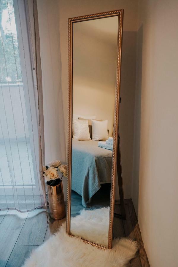 Apartman Bacchus Pola Esterno foto