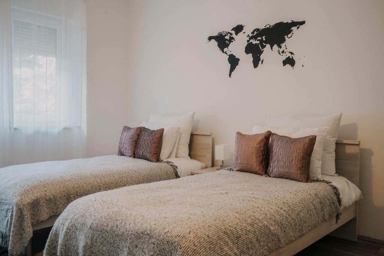 Apartman Bacchus Pola Esterno foto
